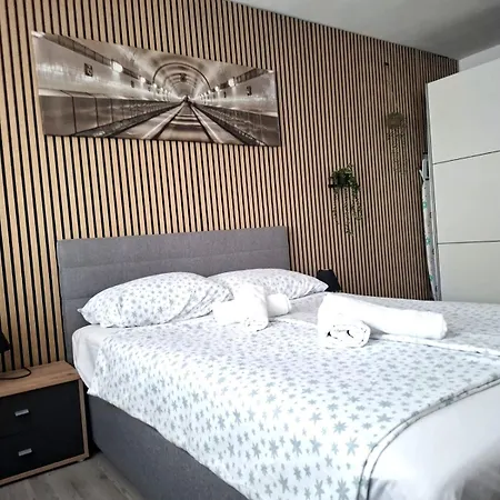 Apartment Park *